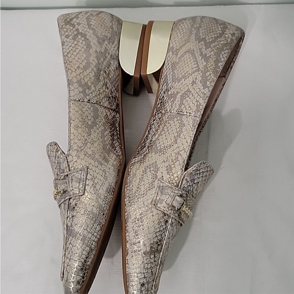 Preston & York Women's Snakeskin Loafers - Gold Size 8 - Picture 4 of 8
